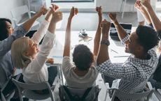 Article Image for Building Competitive Advantage in Saturated Markets