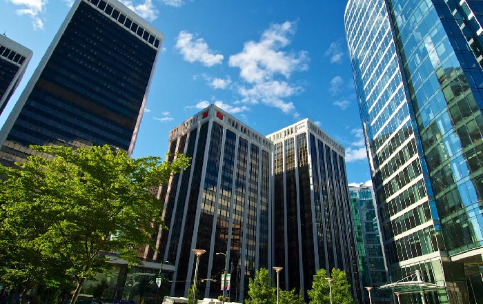 Article Image for Managing Business Growth Across Regions