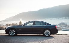 Article Image for The Psychology of Pricing in Premium Markets Like Switzerland and Singapore